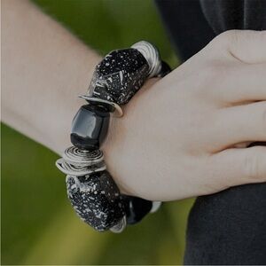 Chunky bracelet - black and silver